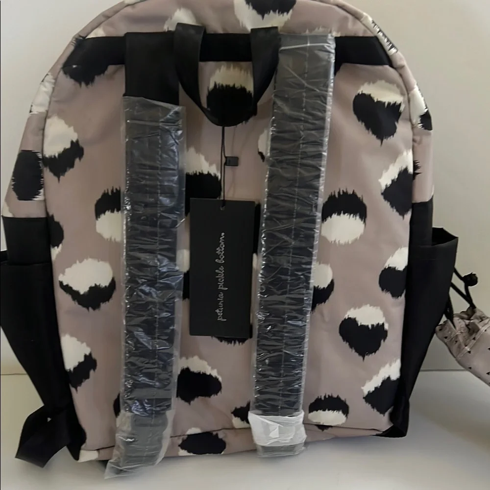 Petunia Pickle Bottom District Backpack Diaper Bag in Inkblot‎ Ikat